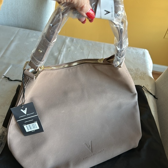 Vanessa Williams Swede Shoulder bag, color Taupe, NWT, zippered phone pocket. - Picture 3 of 8